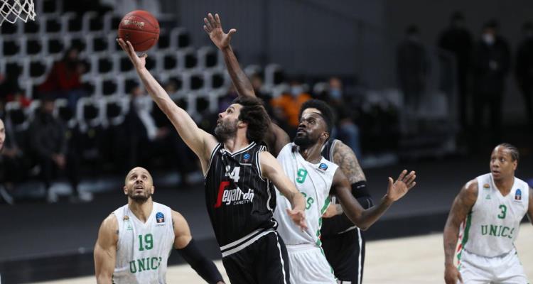 I cambi difensivi dell'Unics Kazan